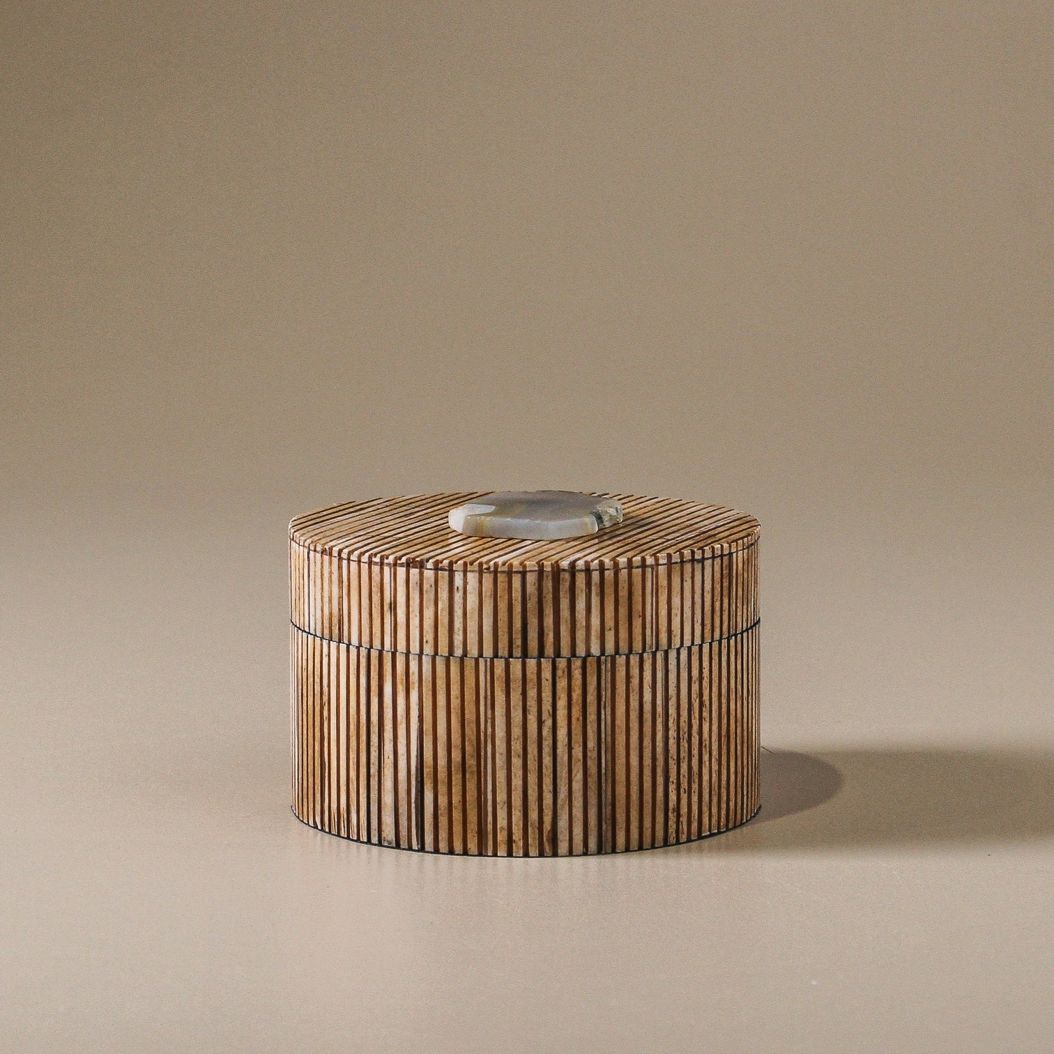 Brune Round Bone Canister