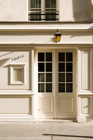 Hotel Château Voltaire by Via Tolila - A cream classic Parisian facade of restaurant and bar ‘La Coquille d´Or’.
