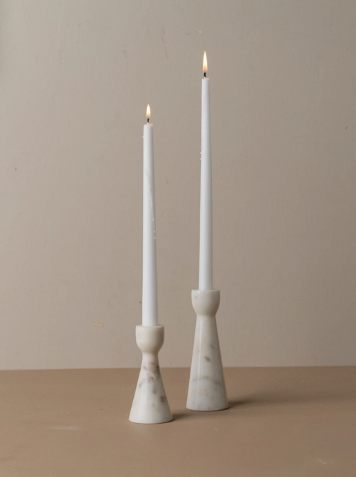 Muum Marble Candle Holder Set White by Saardé - Set of white marble candle holders, varying sizes with sculpted curves.