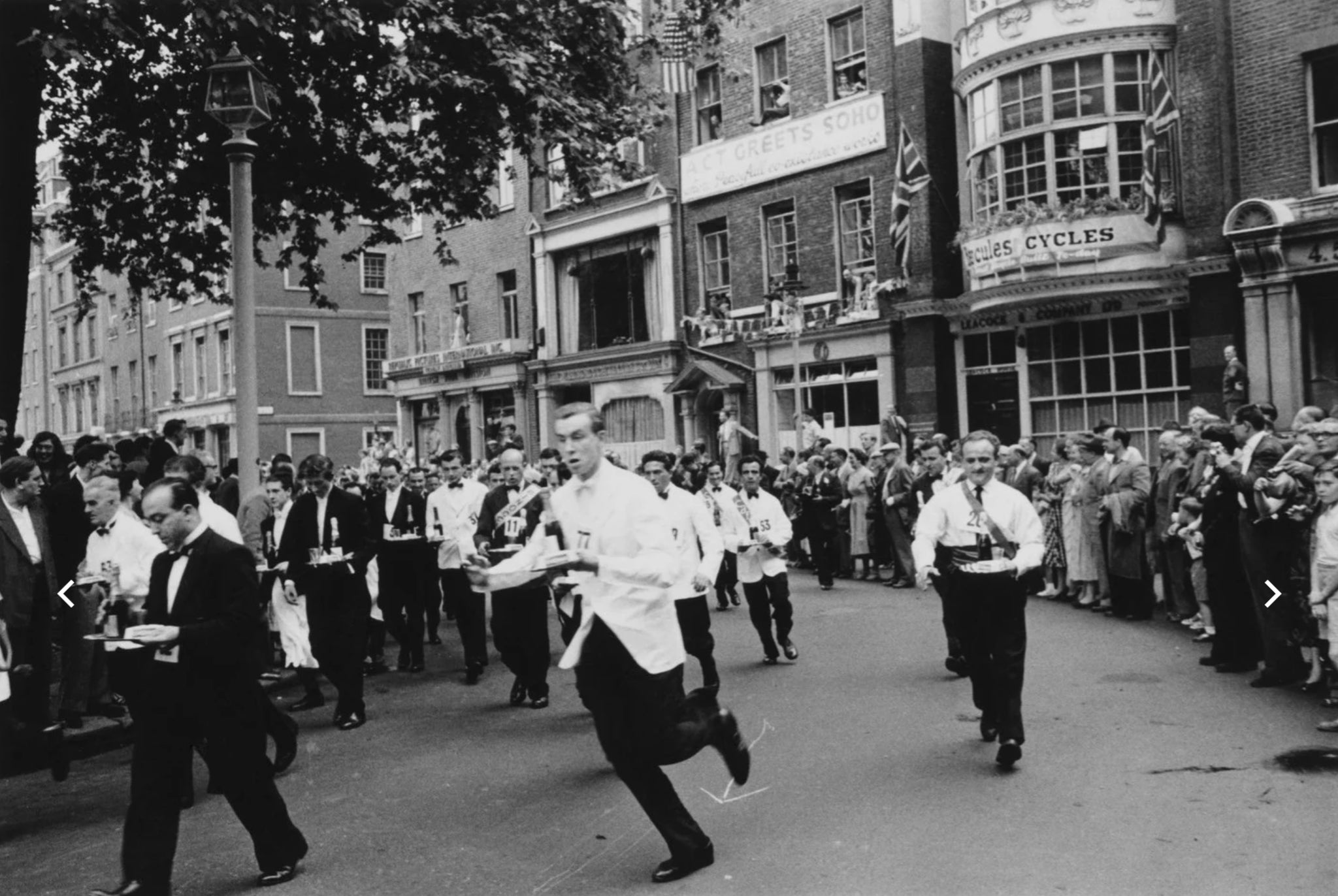 Soho Waiters' Race by Slim Aarons | FRAMING TO A T