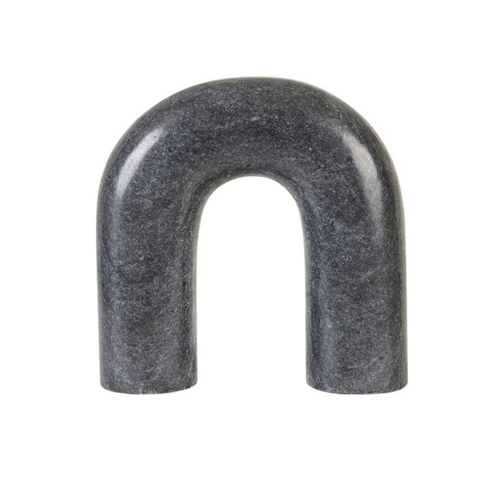 Rufus Arch Sculpture Black by GlobeWest. Beautiful solid black marble arch sculpture. A striking curved decorative piece to elevate your mantle, shelf or console.